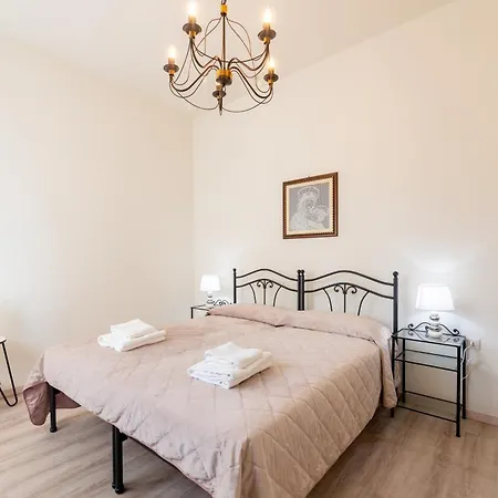 Guesthost - Oltretorrente Ospedale *