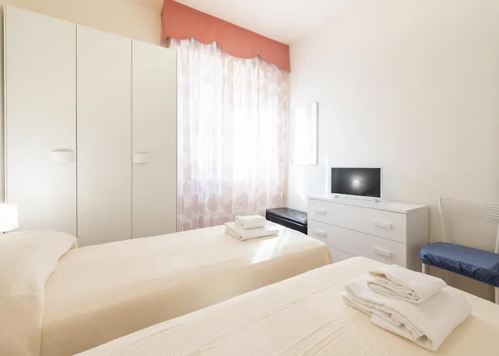 Guesthost - Oltretorrente Ospedale Apartment *