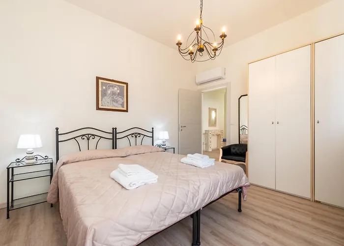 Guesthost - Oltretorrente Ospedale * Parma